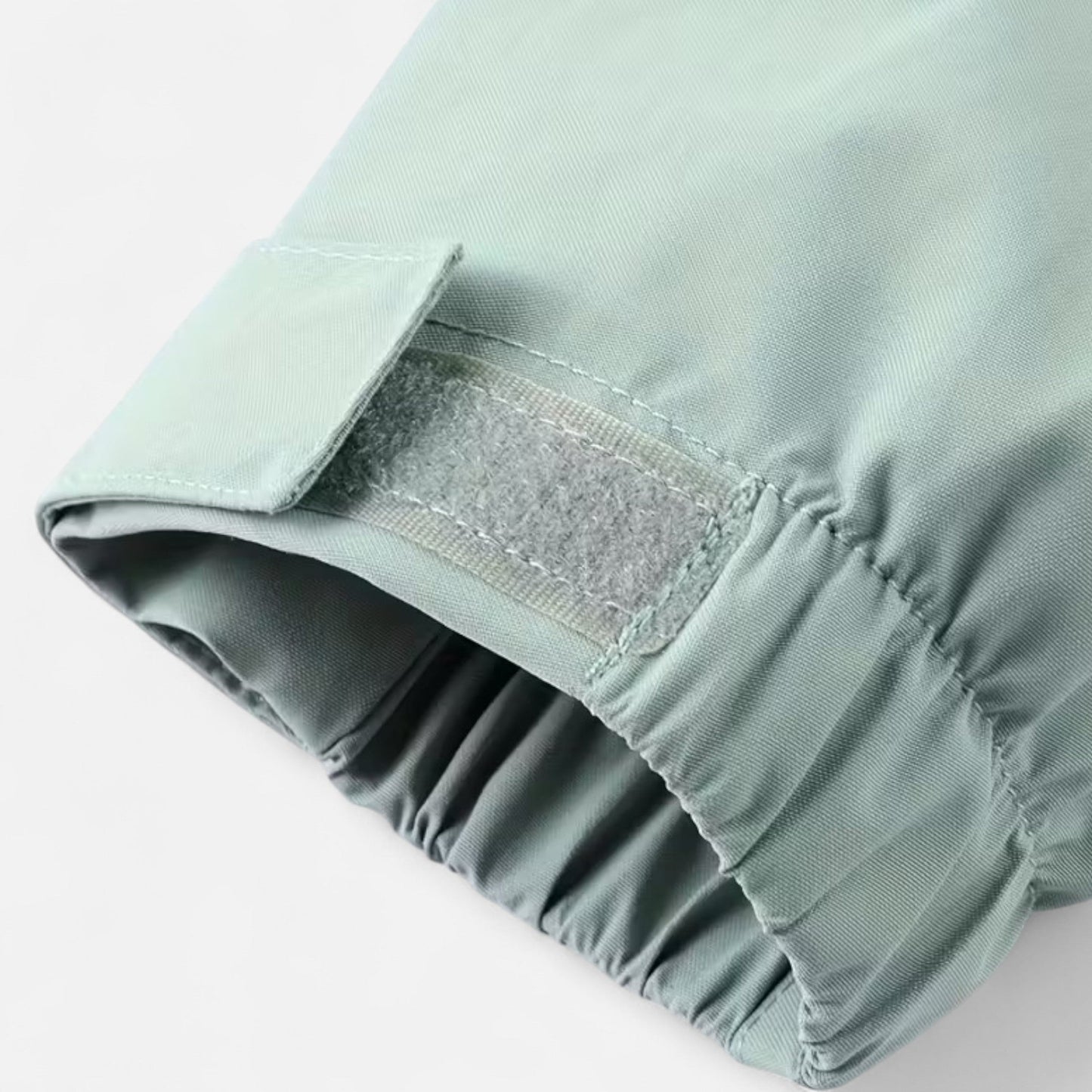 Premium Men's Lightweight Hooded Windbreaker – Essential Outdoor Jacket for Travel, Hiking, and Everyday Use | Premium Comfort Home & Lifestyle Product UK